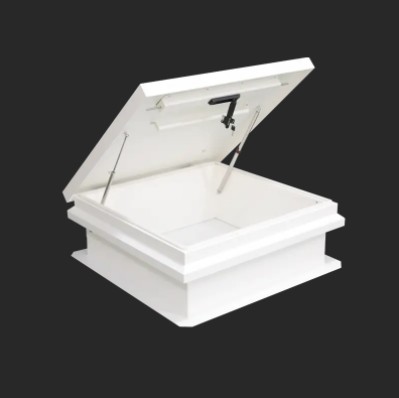 Come affrontare le perdite d'acqua attorno ai lucernari della soffitta?